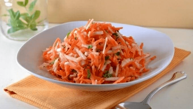 Karotten-Apfel-Salat zum Abnehmen